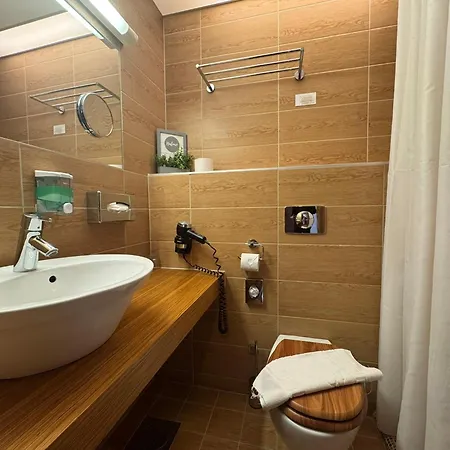 Hotel Bern Boutique By Rikas 3*