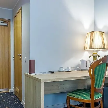 Hotel Bern By Rikas 3*