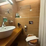 Otel Bern By Rikas 3*
