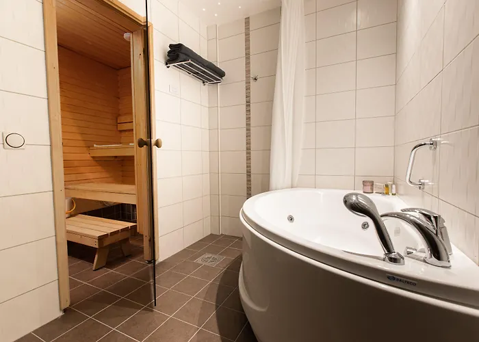 Hotel Bern By Rikas Talin